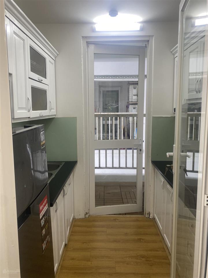 Căn 2 ngủ dt 63,5 m2 tầng 15 view trực diện vịnh hạ long, có sổ giá 3 tỷ2 bao phí cn view cực đẹp