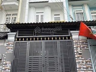 Nhà đẹp q.bình tân , hẻm 6m , dt 64m2 (4mx16m) , xây 3 lầu 4pn , ngay công viên bình thành khu vip