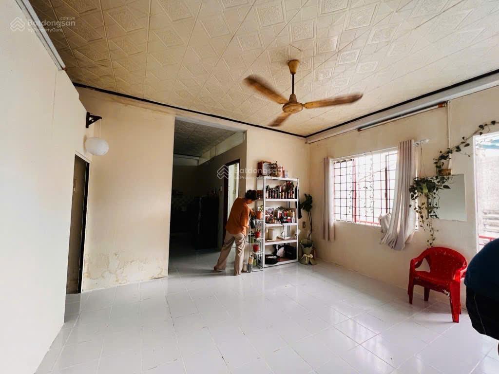 Chỉ 1,98 tỷ, cc tân hòa đông, q6, 64m2, shr hỗ trợ vay hơn 1 tỷ