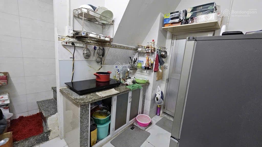 Chỉ 2 tỷ 750tr  nhà bình thới quận 11  24m2  đúc 1 lầu shr ko quy hoạch