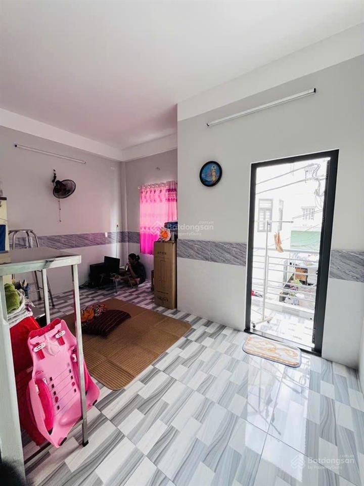 Tân hòa đông quận 6 , dt 70m2 , 2 lầu btct 4pn 4wc , shr hoàn công đủ nhỉnh 6 tỷ tl