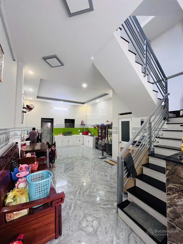 Tân hòa đông quận 6 , dt 70m2 , 2 lầu btct 4pn 4wc , shr hoàn công đủ nhỉnh 6 tỷ tl