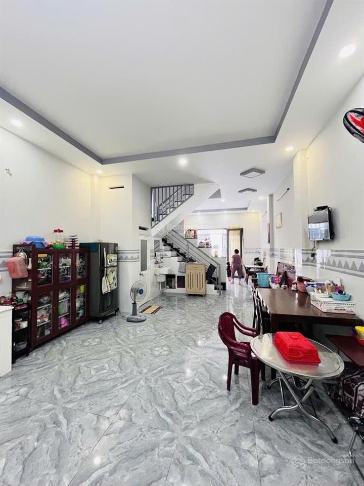 Tân hòa đông quận 6 , dt 70m2 , 2 lầu btct 4pn 4wc , shr hoàn công đủ nhỉnh 6 tỷ tl