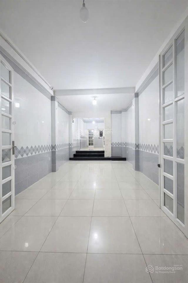 Nhà mặt tiền khu trần văn kiểu khu bình phú quận 6 ,dt 64m2 , 3 lầu 5pn 5wc ở liền giá 8 tỷ 950tr