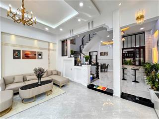 Nhà mặt tiền , ngang 6m dài 16m , đúc 3 lầu 5pn 5wc , nguyễn sơn tân phú cách 3 phút , chỉ 9 tỷ xíu