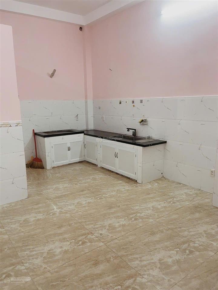 Hẻm 5m thông  vườn lài q. tân phú  dt 52m2  3 lầu 4pn sổ riêng giá chỉ 6,49 tỷ