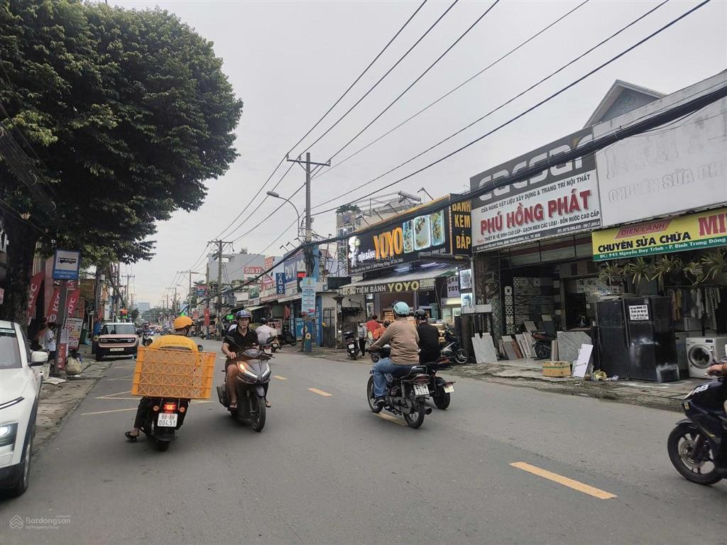94m  nhà 3 tầng  đường số 30, bình trưng đông  ngang 4m  hẻm xe hơi  7,7 tỷ
