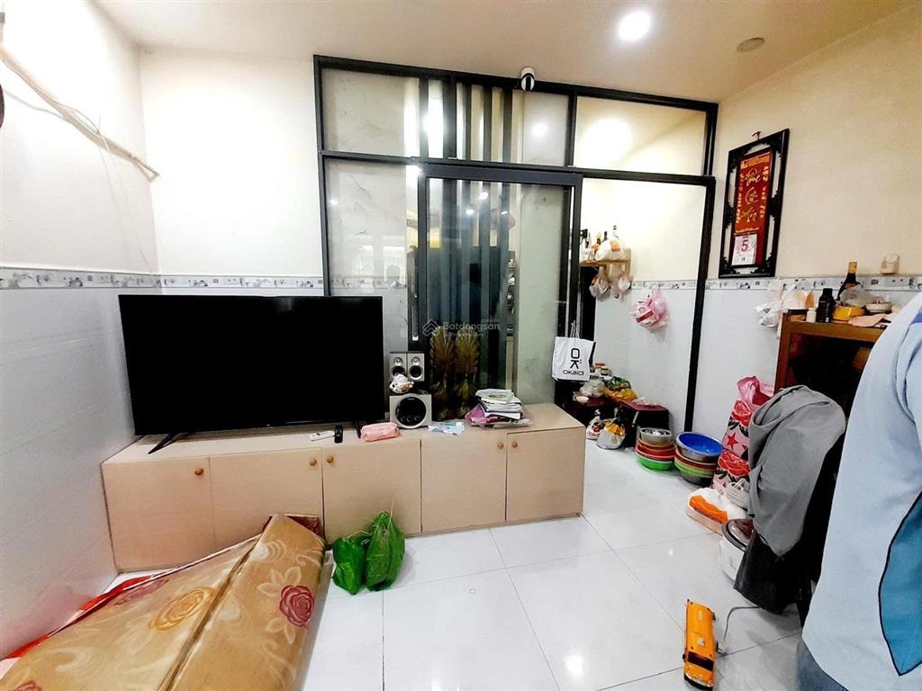 85m nhà 3 tầng  đường số 39, bình trưng đông  ngang 7.7m  mặt tiền kinh doanh, ô tô  8.6 tỷ