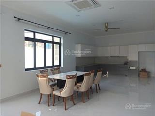 Villa compound. quốc hương thảo điền q2.dt 16,5 x30 kết cấu 3 tầng sân vườn .120 ty hdt 5500usd