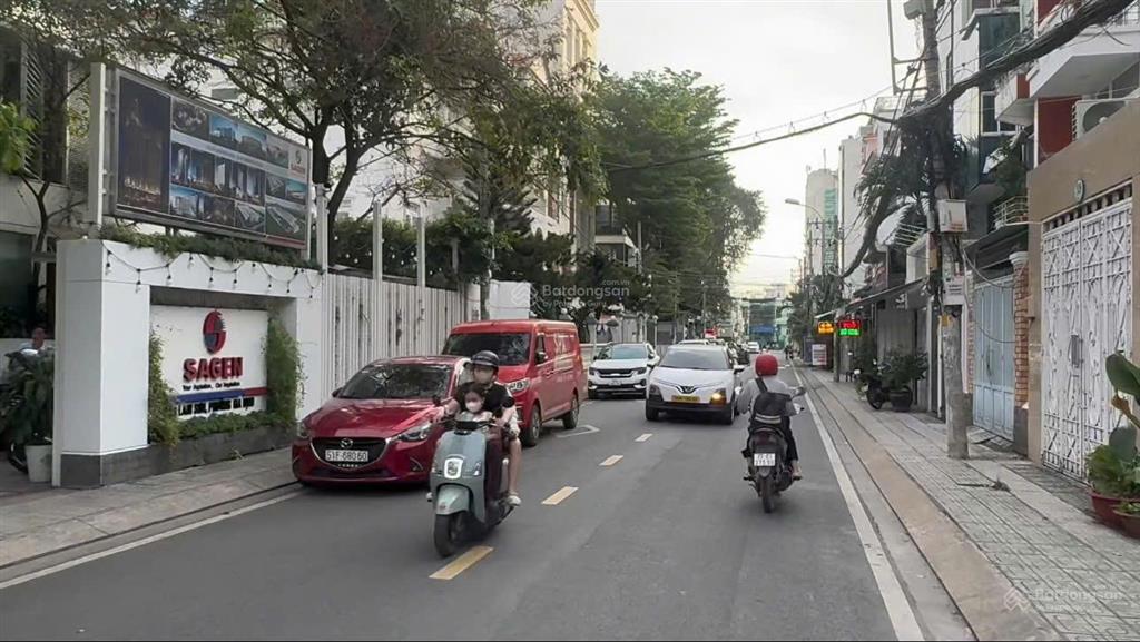 Biệt thự lam sơn p6 bình thạnh.dt 8 x 21. 4 tầng.nhà mới 40ty hdt 70 triệu