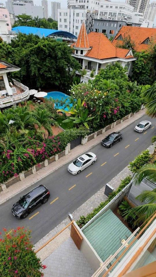 Mặt tiền p. thảo điền  68m  4 tầng  thang máy  21,5 tỷ