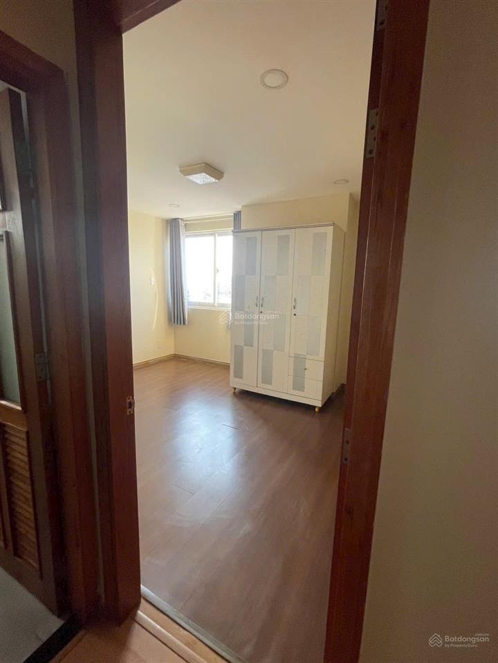 Cần chuyển nhượng căn hộ cc samland nguyên hồng. 2 phòng 85m2, 4tỷ8, hđt 14 triệu