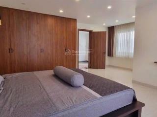 Biệt thự ngay vincom nguyễn xí, p26 bình thạnh, dt 10x18, 3 tầng. 25ty6 hdt 60 triệu