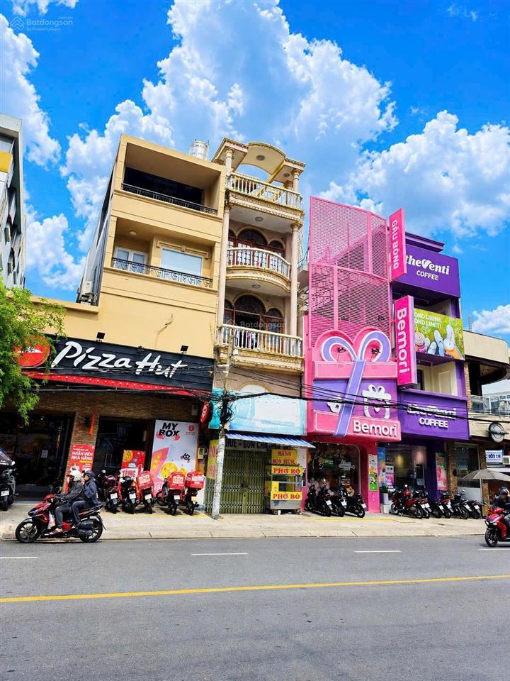 Mặt tiền d2 (nguyễn gia trí) p25 bình thạnh 4,3x20m. 4 tầng. 32tỷ9