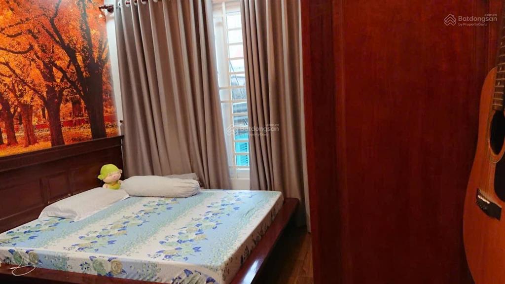 Bán nhà hẻm xe hơi vào nhà hoàng quốc việt, quận 7, ngang 5m, 92m2, 3 tầng, không quy hoạch, 8,6 tỷ