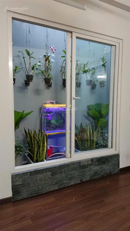 Bán nhà hẻm xe hơi vào nhà hoàng quốc việt, quận 7, ngang 5m, 92m2, 3 tầng, không quy hoạch, 8,6 tỷ