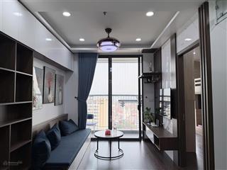 Cần bán căn 2 ngủ full đồ chung cư aqua bắc giang hướng đn mát mẻ,có ban công tầng trung giá3,350