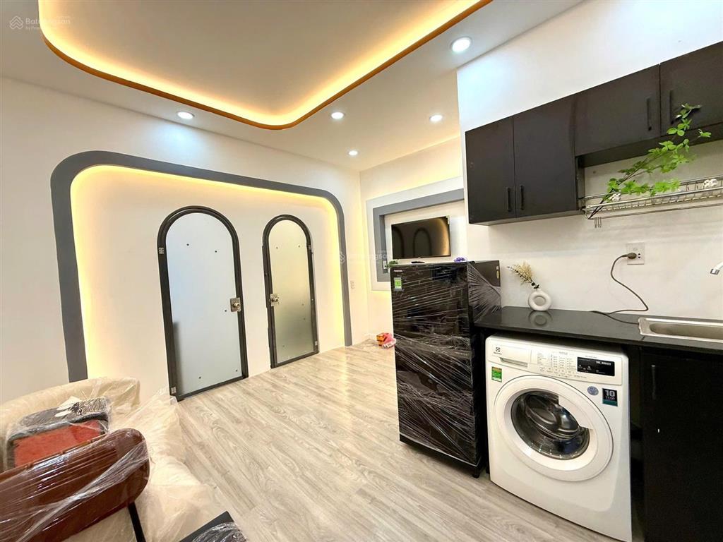 Cho thuê 2pn gần vòng xoay lăng cha cả  công viên hoàng văn thụ  sân bay tân sơn nhất tân bình