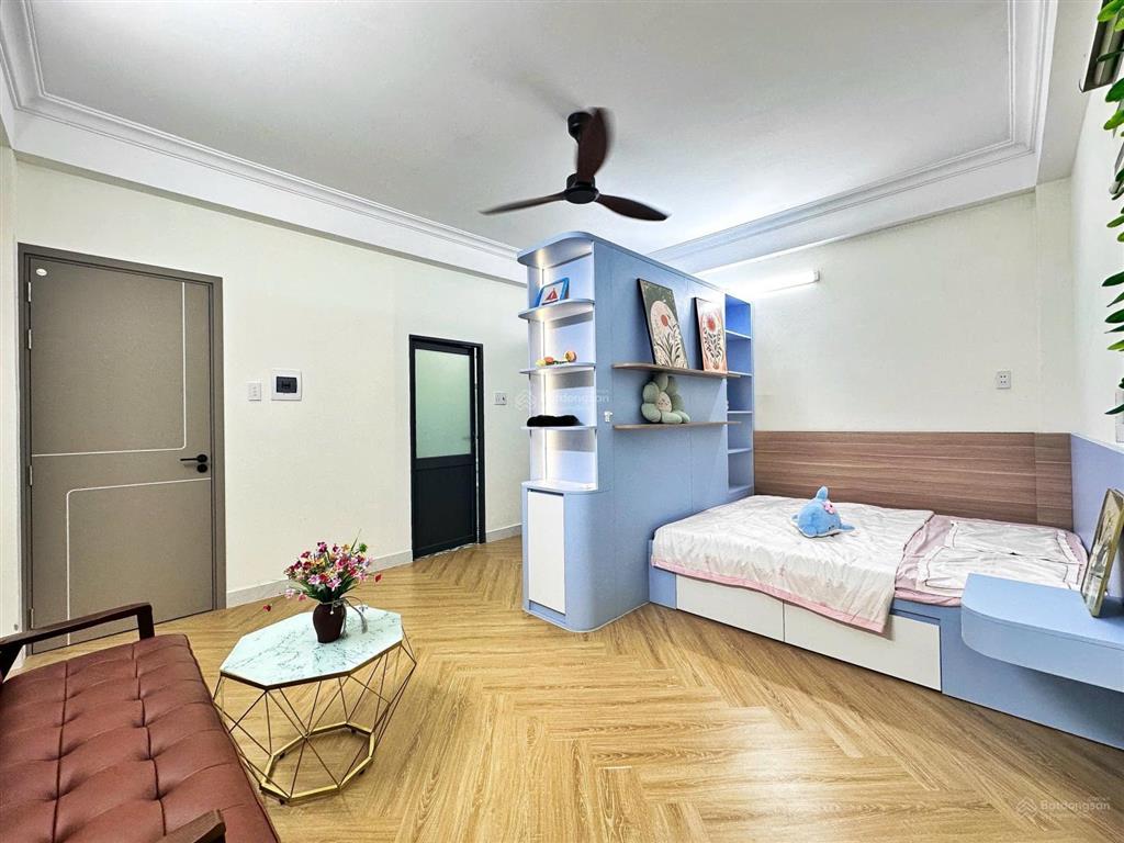 Cho thuê studio ban công gần đại học văn hiến  đại học công thương  trường trí đức quận tân phú