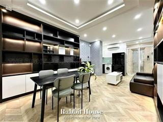 Cho thuê căn hộ 2pn ban công gần vòng xoay lăng cha cảbờ kè hoàng sa trường sachợ phạm văn hai