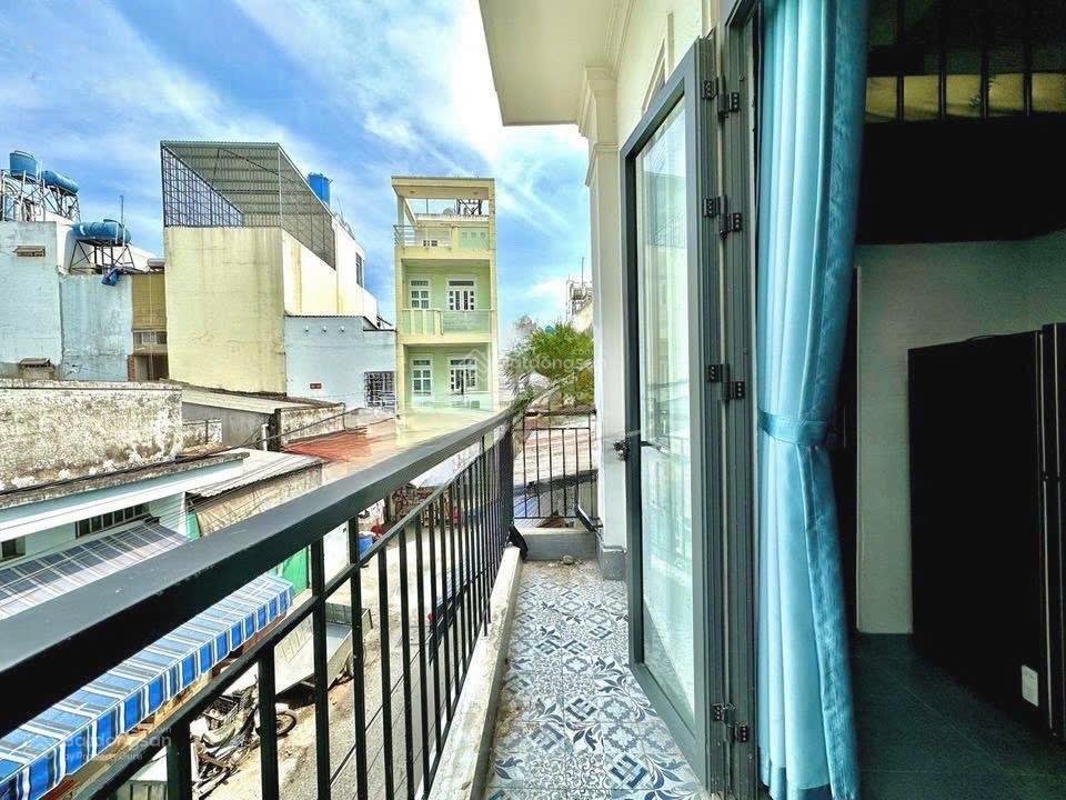 Duplex ban công gần đại học công thương huit tân phú  aeon mall  celadon city giáp quận bình tân