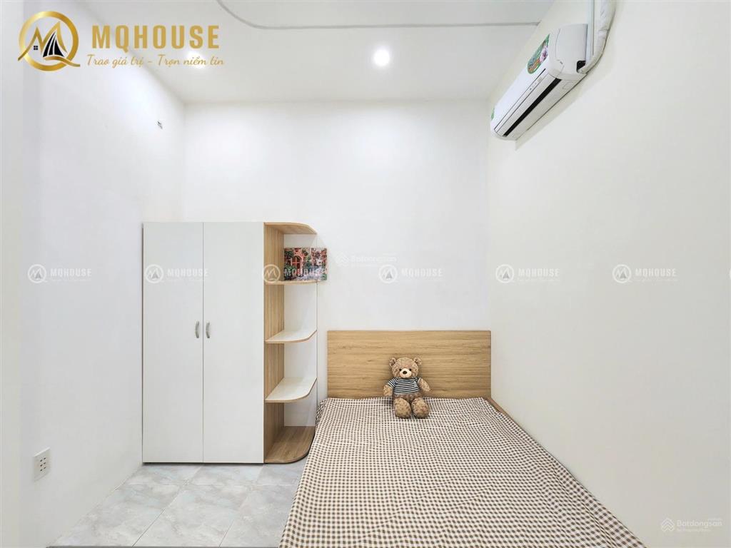 1pn ở gia đình gần vòng xoay lăng cha cả  sân bay tân sơn nhất tân bình  công viên hoàng văn thụ