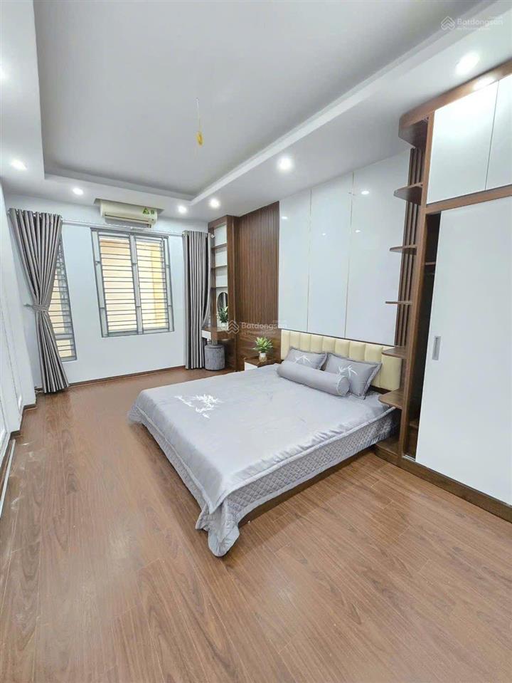 Siêu hiếm! trần đại nghĩa 30m ra ô tô tránh, 36m2 x5t full nội thất
