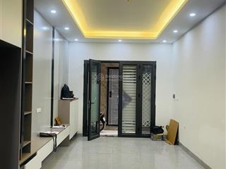 Gấp! giảm300triệu! trần khát chân 33m2 5t 3n3wc sđcc full nội thất!