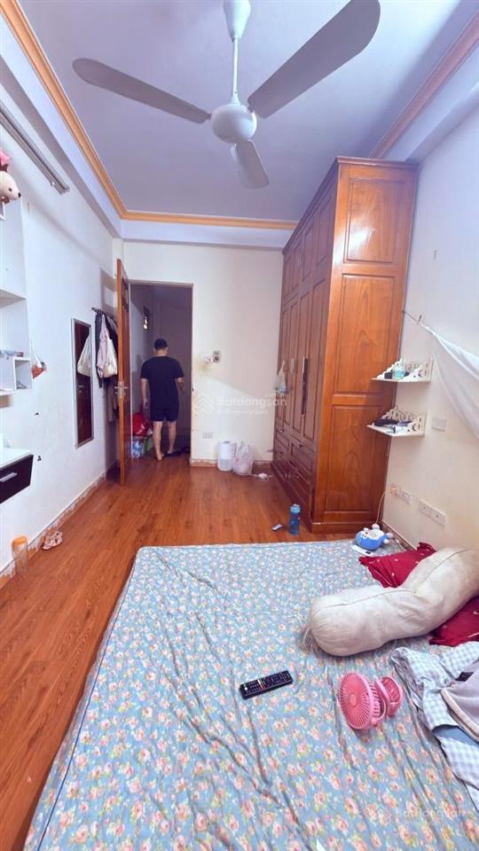 Hiếm!!!lê thanh nghị 28m2 5t 3n3wc lô góc hai mặt thoáng sđcc!!!