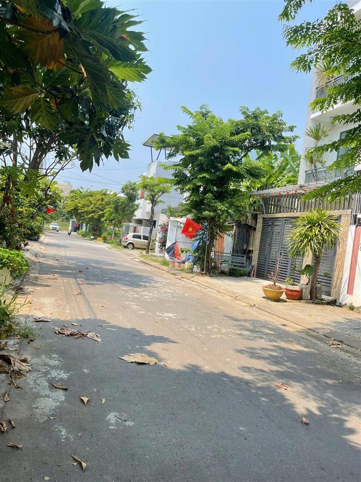 Đất mặt tiền  gần biển 500m  giá đầu tư