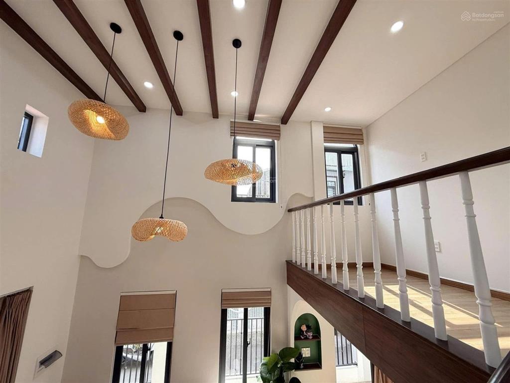 Nhà 2 mặt kiệt  thiết kế hiện đại  nguyễn phước nguyên, đà nẵng