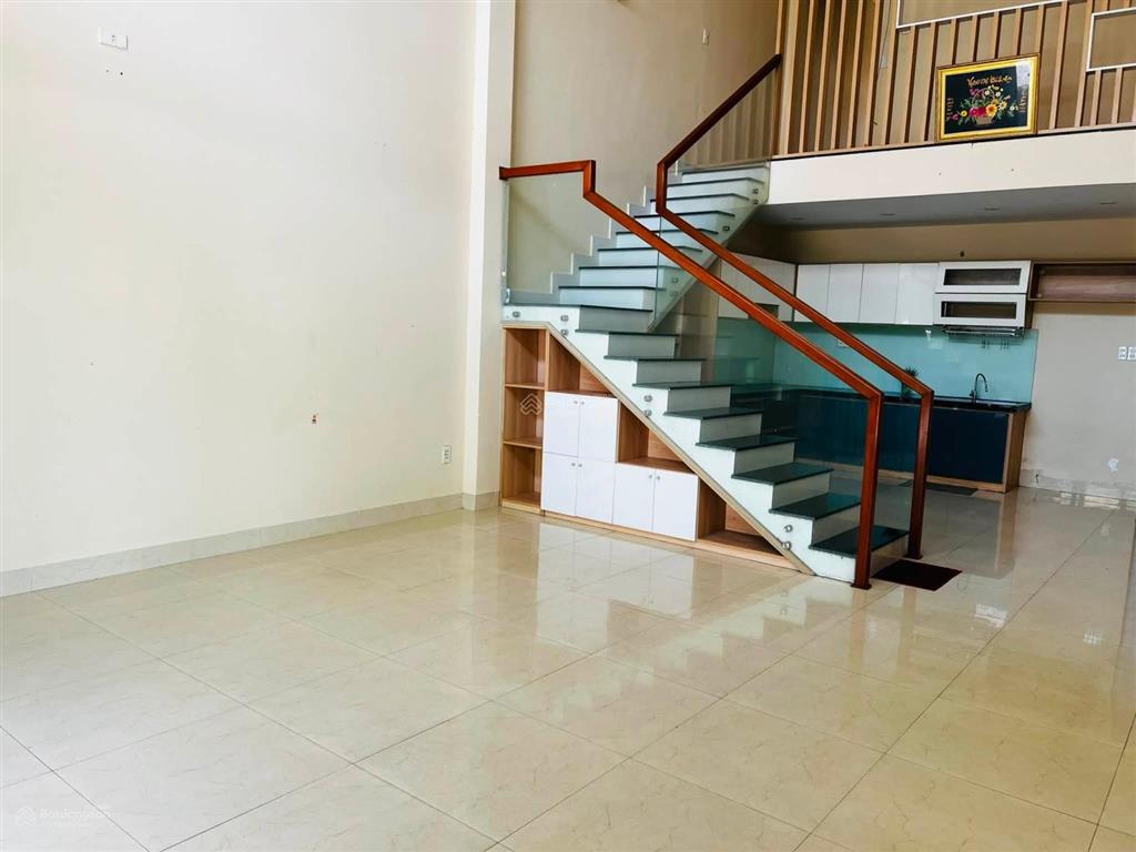Nhà mặt tiền phú lộc 8  gần biển 400m