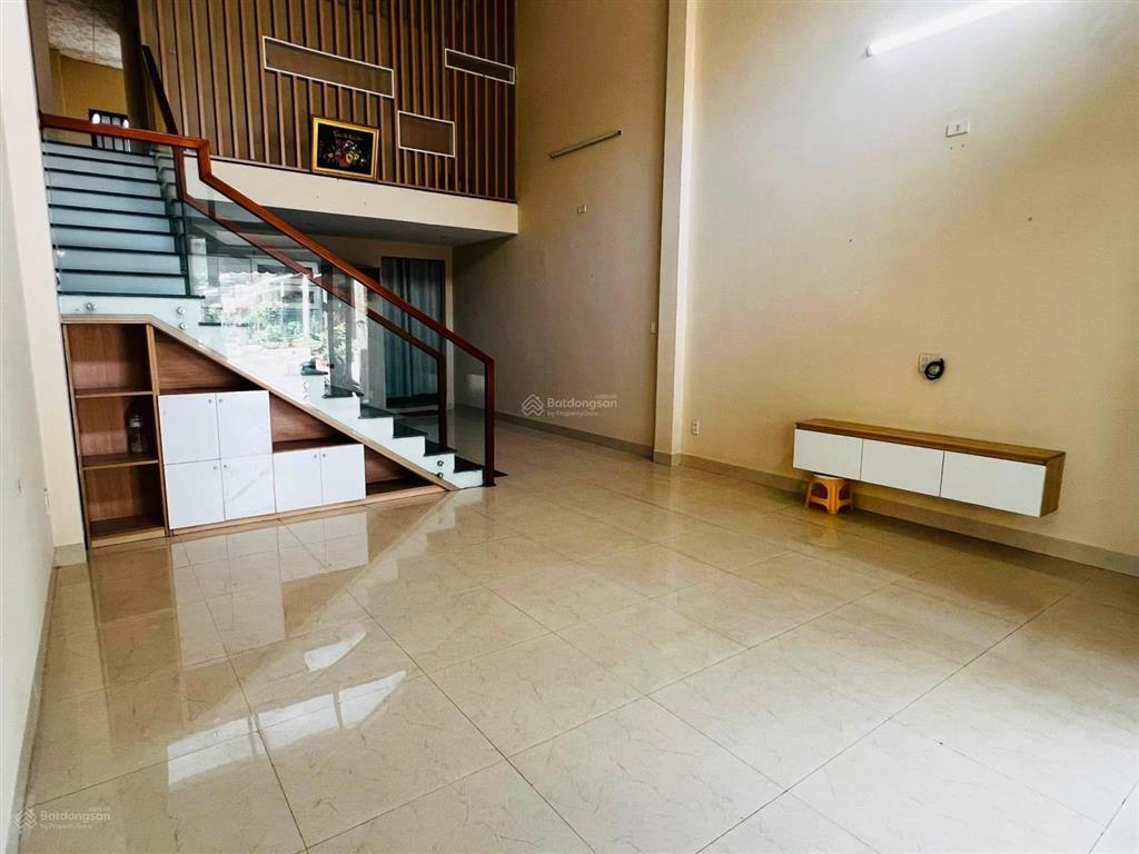 Nhà mặt tiền phú lộc 8  gần biển 400m