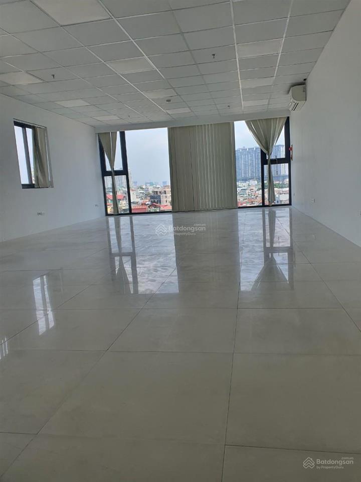 Siêu hot cho thuê văn phòng 156, kim mã, 35 triệu, 135m2