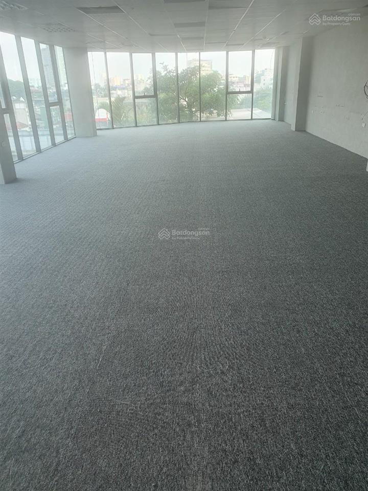 Cho thuê văn phòng tại 212, nguyễn trãi, 35 triệu, 150m2, view đẹp, giá siêu hời