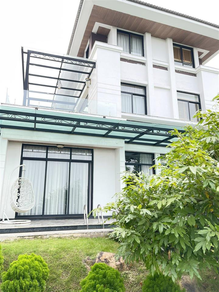 Bán căn biệt thự full nội thất khu đẹp nhất dự án flc hạ long