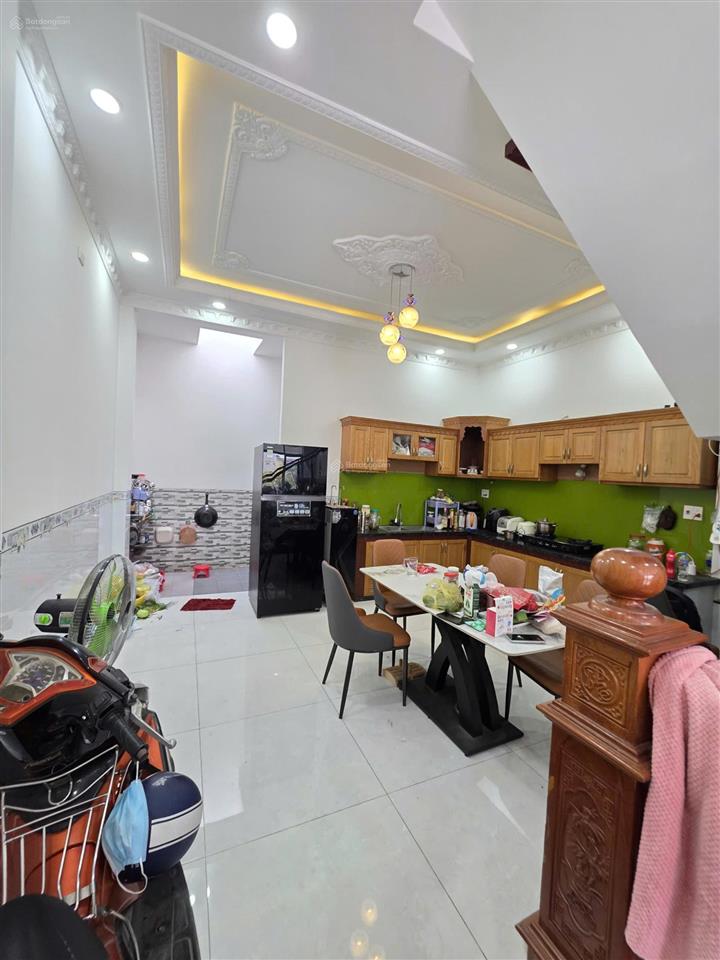 Bán nhà 1t2l 5x12m, đường d5 kdc phúc đạt p.tân đông hiệp gần vincom 550