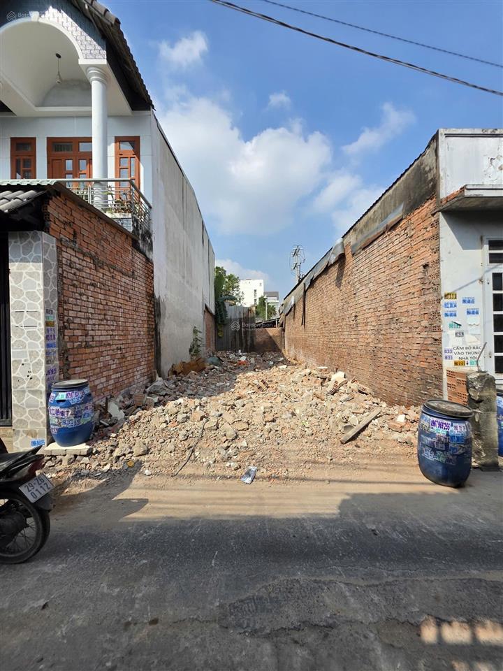Bán đất 5x17m, hẻm đt.743b p. tân đông hiệp gần ngã 3 ông xã