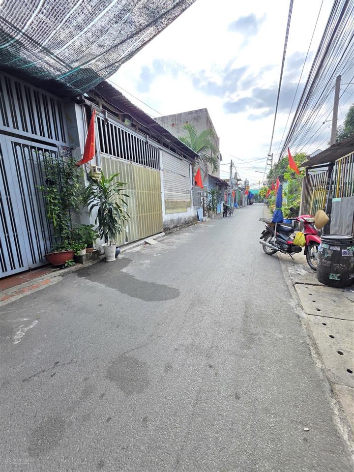 Bán nhà cấp 4 (5.47x21m), hẻm nguyễn thị minh khai p. tân đông hiệp, thu 7tr/th