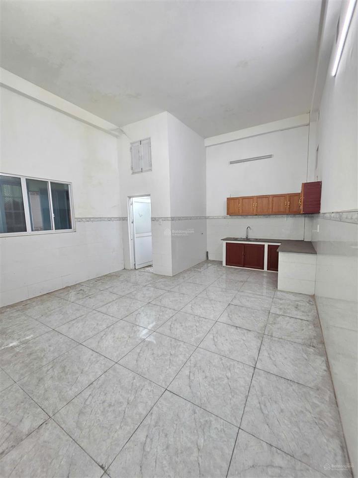Bán nhà cấp 4 (4.8x21m), đường số 4 kdc tứ hải p. tân đông hiệp kế bicosi