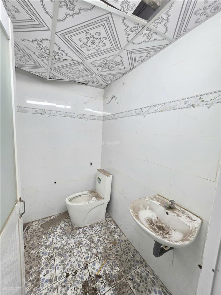 Bán nhà cấp 4 (4.8x21m), đường số 4 kdc tứ hải p. tân đông hiệp kế bicosi
