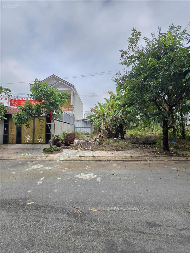 Bán đất 7.5x20m, đường d2 kdc hố lang p. tân đông hiệp