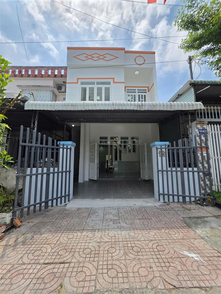 Bán nhà 1t1l 6x17.5m, đường n7 kdc đất mới p.tân bình, tặng nội thất