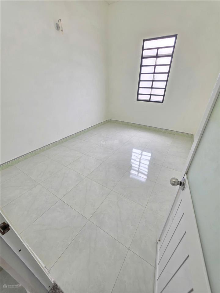 Bán nhà 1t1l 6x17.5m, đường n7 kdc đất mới p.tân bình, tặng nội thất