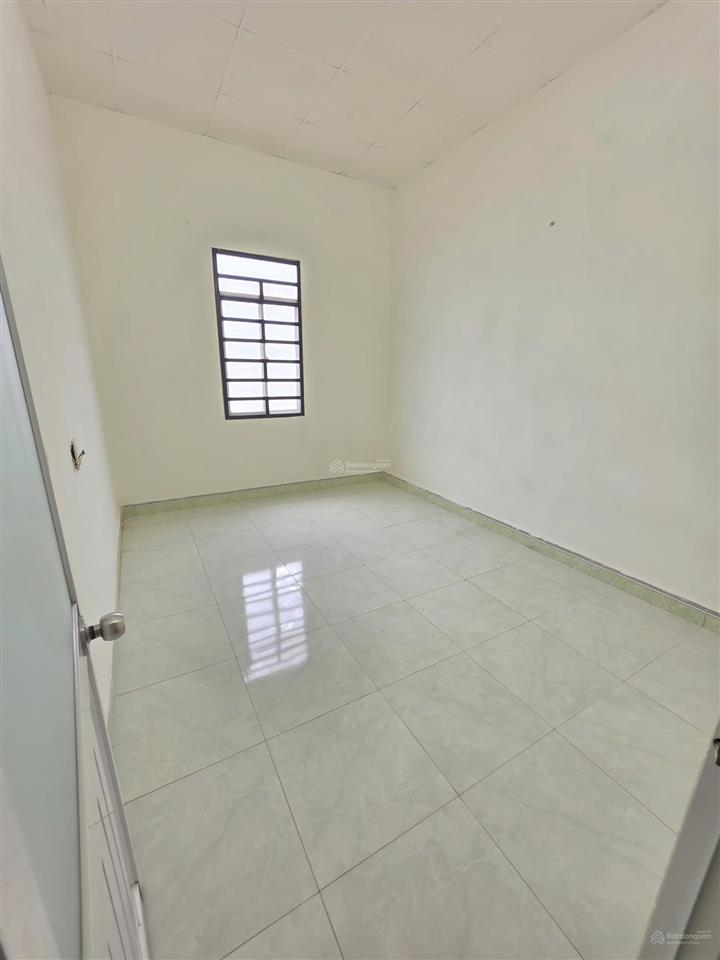 Bán nhà 1t1l 6x17.5m, đường n7 kdc đất mới p.tân bình, tặng nội thất