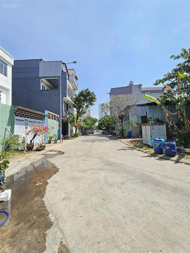 Bán đất 5x13m, đường n4 kdc sóng thần b p.dĩ an gần vincom 550