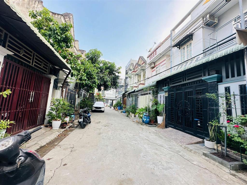 Bán nhà 1t1l 5x12m, kdc đông tác p. tân đông hiệp, đang thuê 5tr/th