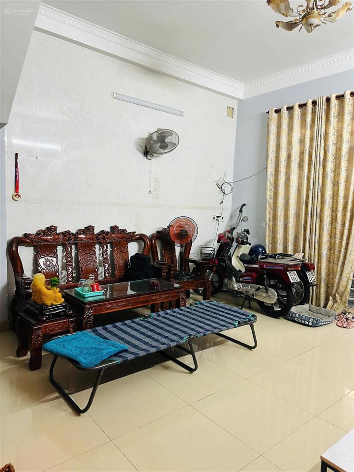 Bán nhà 1t1l 5x12m, kdc đông tác p. tân đông hiệp, đang thuê 5tr/th