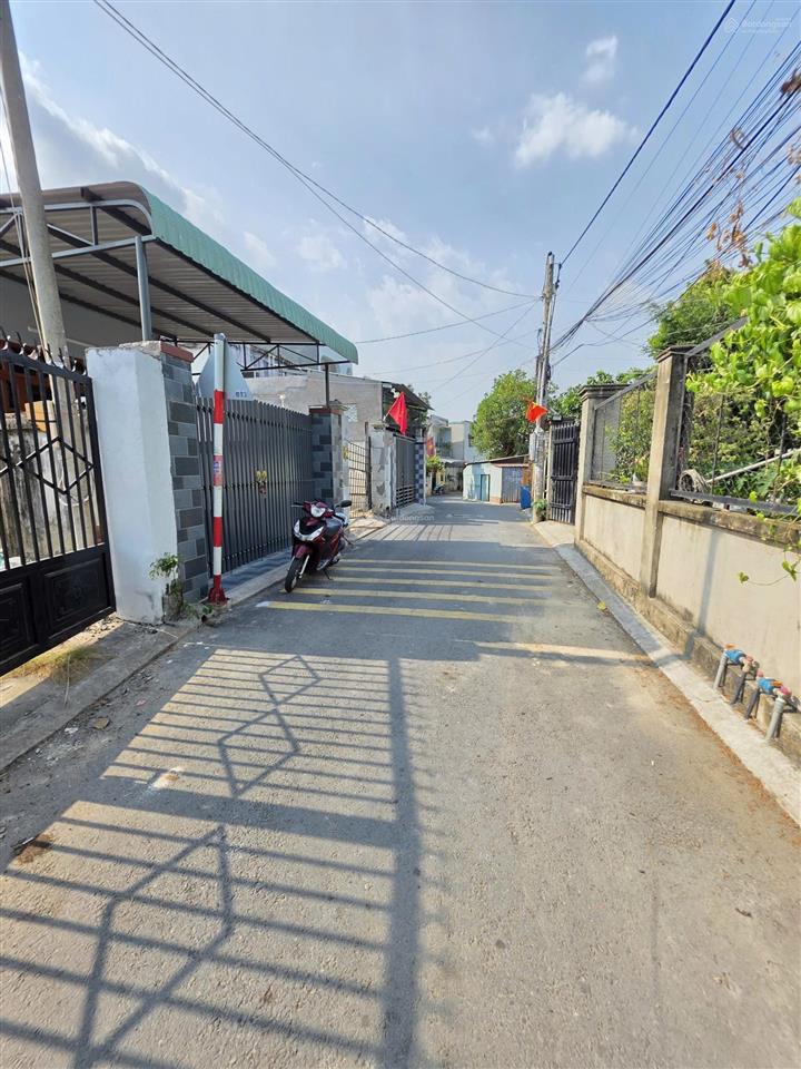 Bán đất 4.4x24m, hẻm đt.743a p. đông hòa gần làng đại học