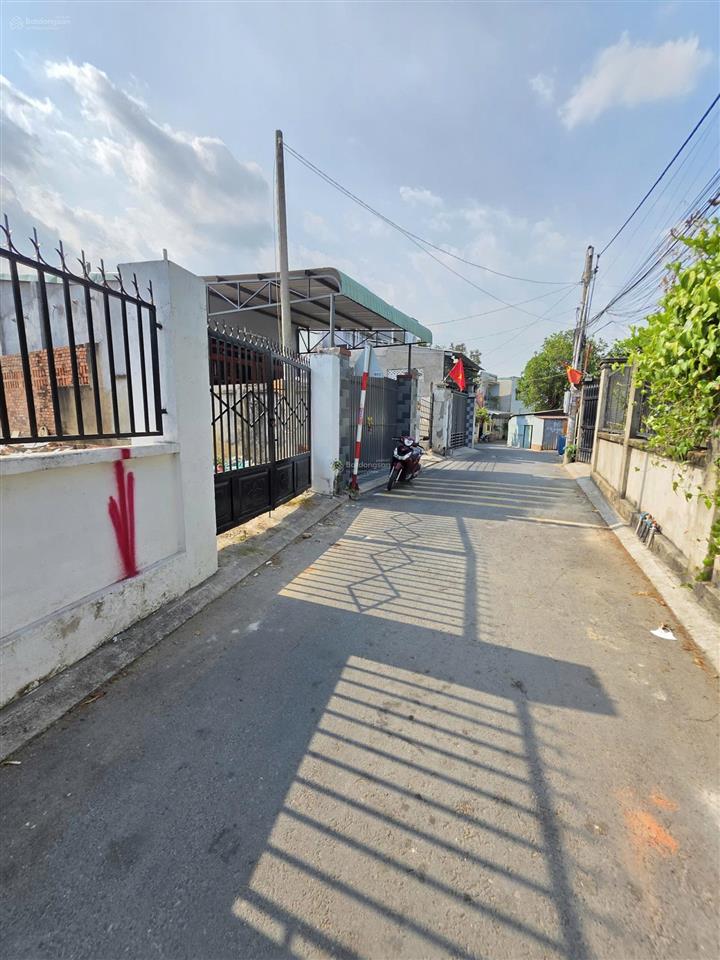 Bán đất 4.4x24m, hẻm đt.743a p. đông hòa gần làng đại học